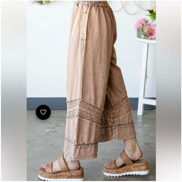 Oli & Hali Mocha Relaxed Fit Pants – Elastic Waist, Size M - Picture 3 of 6